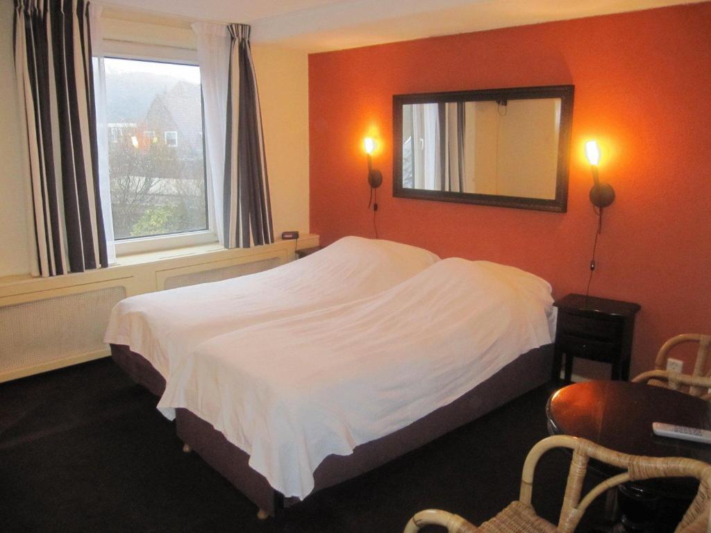 Badhotel Zeecroft Wijk aan Zee Exterior photo